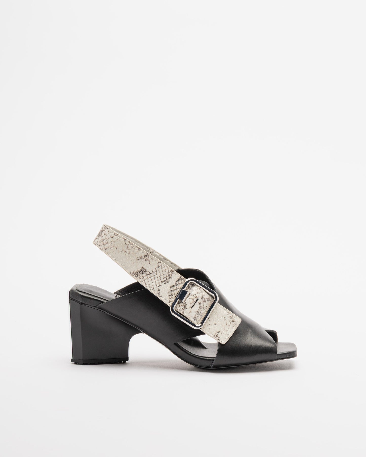 Mirror Verra Black Sandals